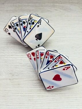 Kitschy Royal Flush Salt & Pepper Shakers
